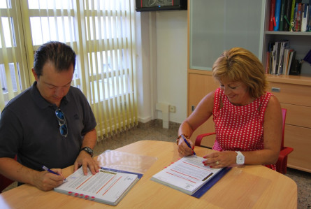 Signatura contracte neteja platges 2016