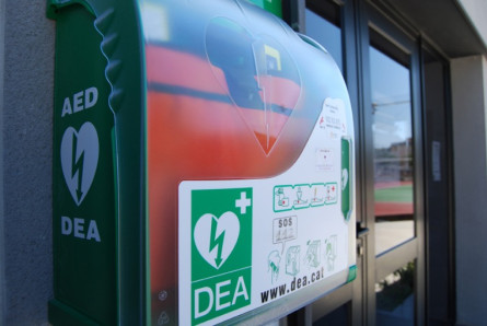 Desfibril·lador Poliesportiu2