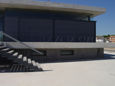 Edifici policia local 23 8 05