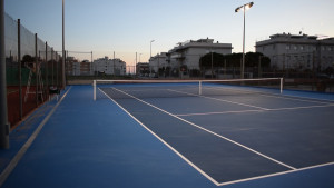 Pista de tennis construïda arran de la primera edició dels pressupostos participatius