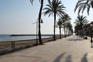 Les feines milloraran l'aspecte actual del passeig