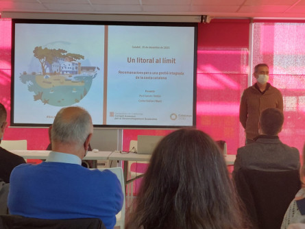 Moment de la presentació de l'informe